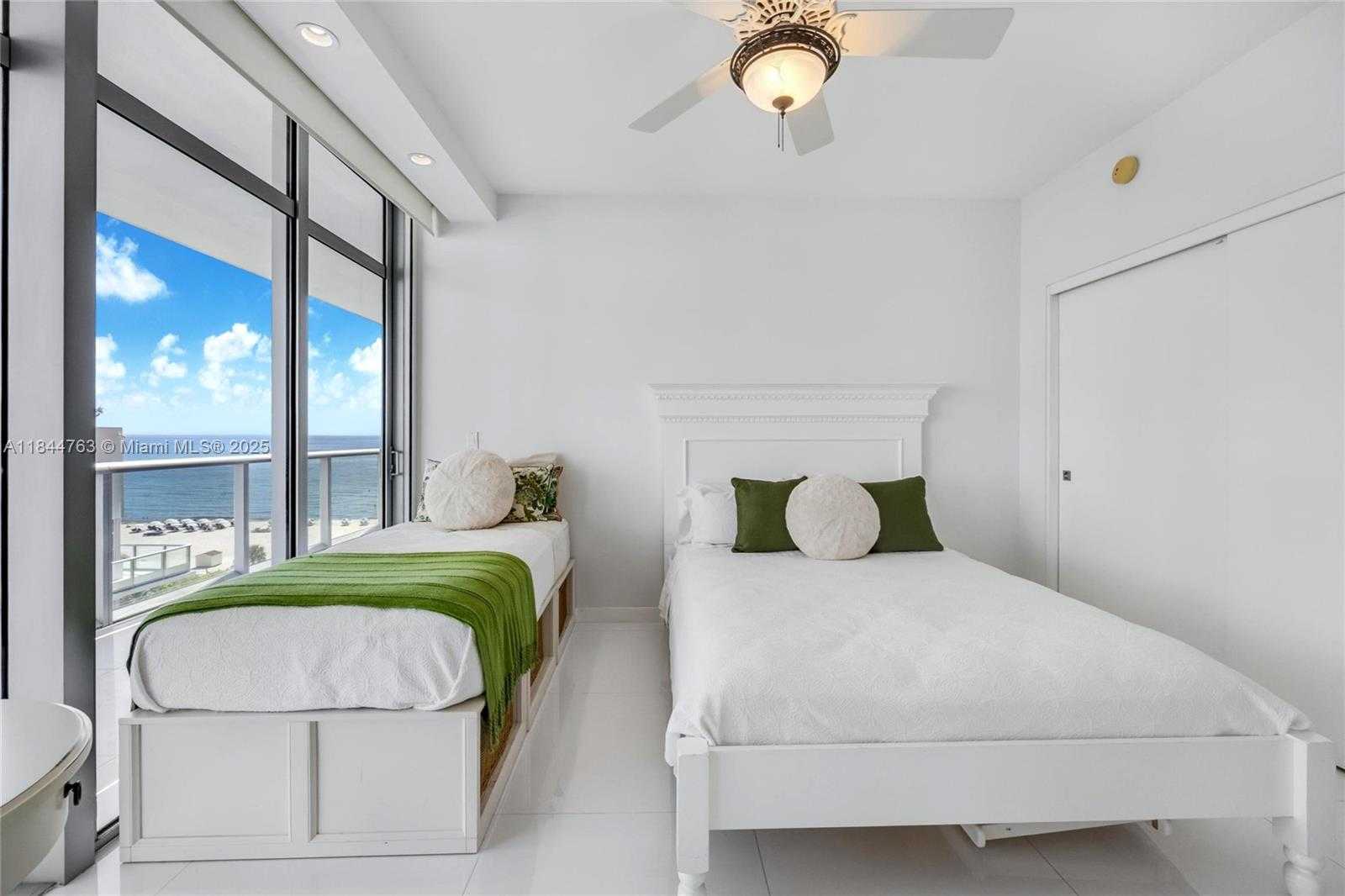 Small Image of 3737 COLLINS AVE #S-801, Miami Beach Number 18
