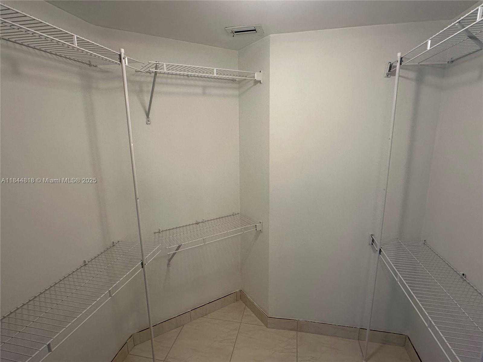 Small Image of 3530 MYSTIC POINTE DR #1213, Aventura Number 12