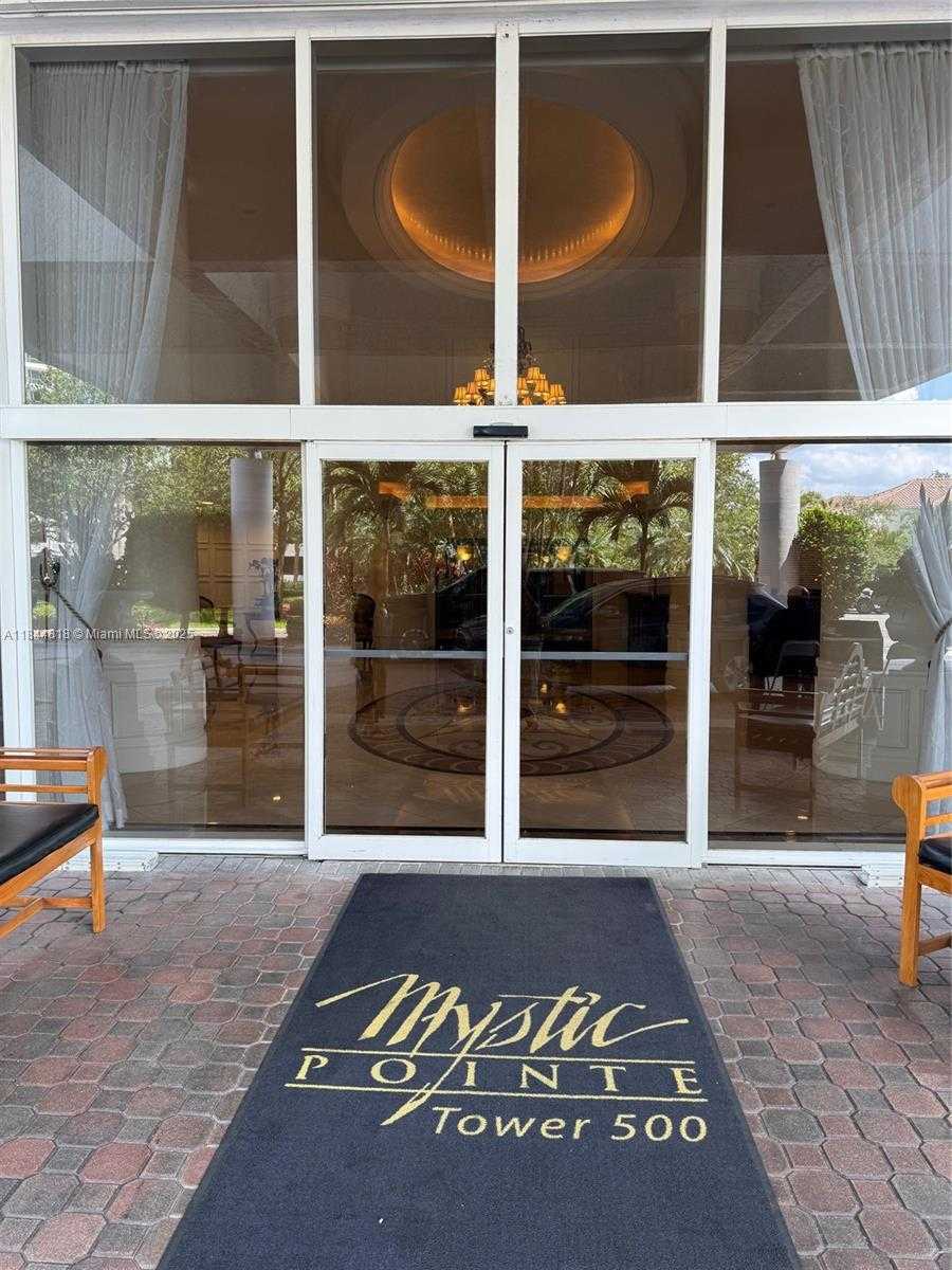 Small Image of 3530 MYSTIC POINTE DR #1213, Aventura Number 24