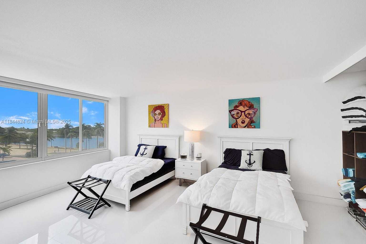 Small Image of 5401 COLLINS AVE #334, Miami Beach Number 12