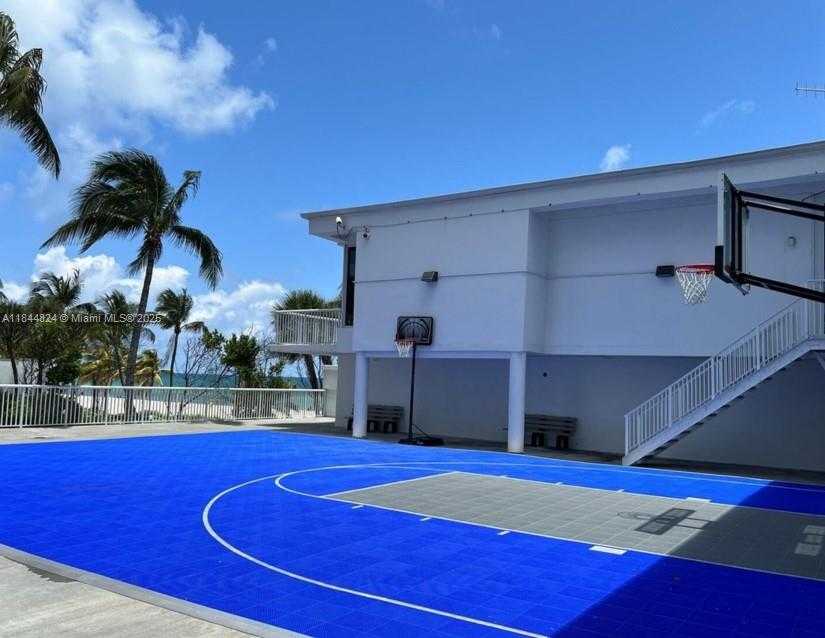 Small Image of 5401 COLLINS AVE #334, Miami Beach Number 23