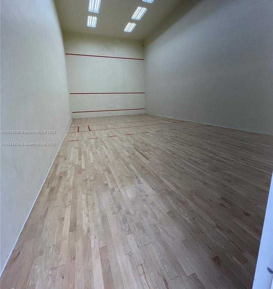 Small Image of 5401 COLLINS AVE #334, Miami Beach Number 24