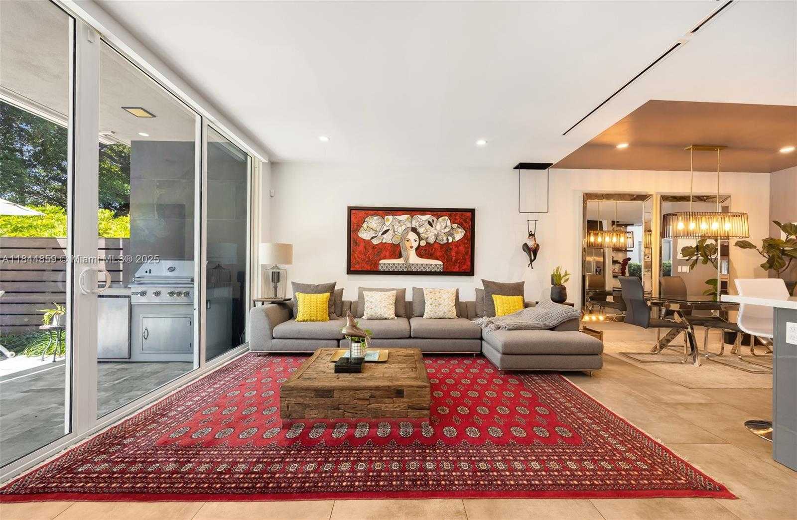 Small Image of 3442 DAY AVE #3442, Coconut Grove Number 9