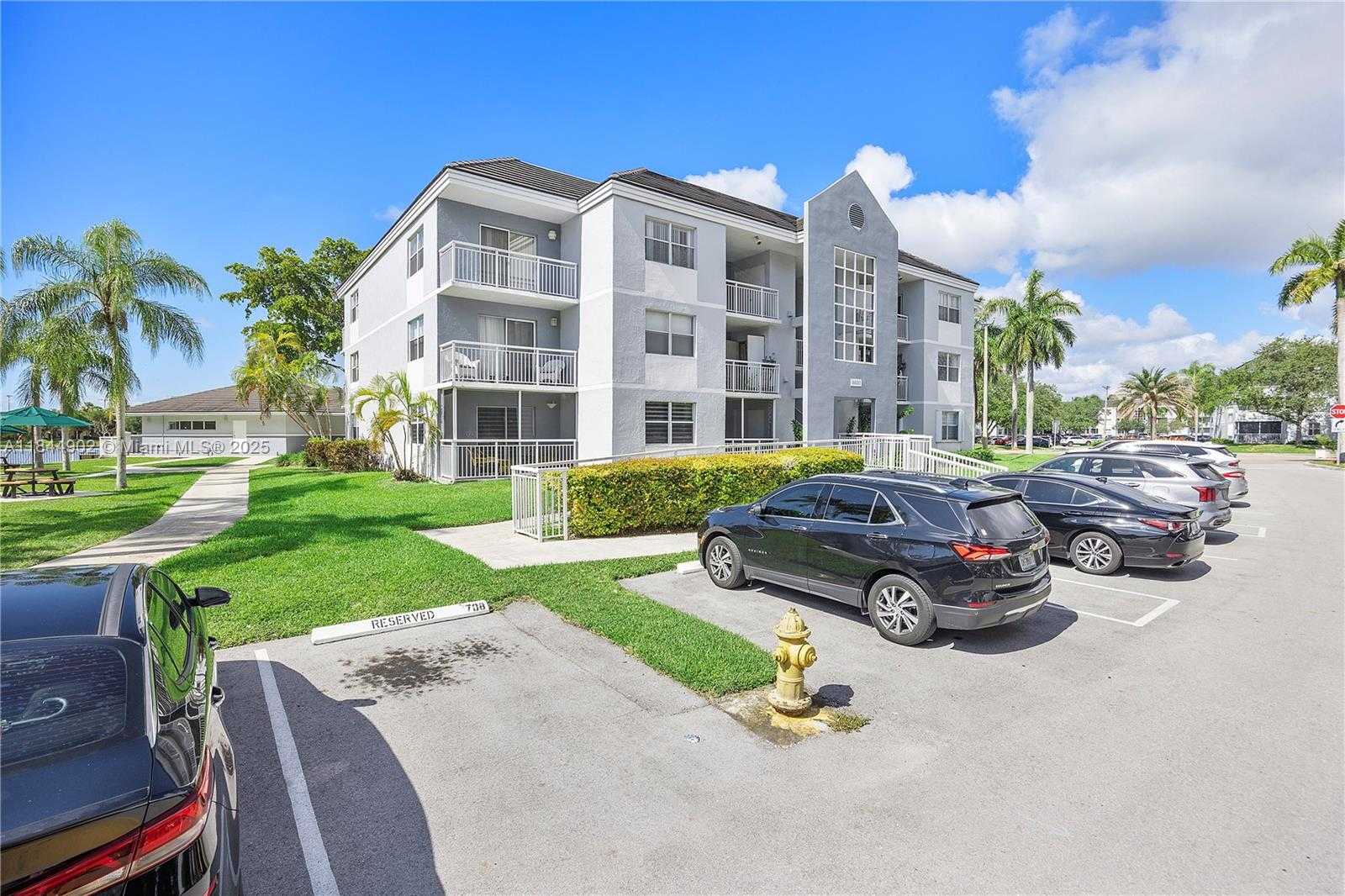 Small Image of 8620 SOUTH WEST 212TH ST #301, Cutler Bay Number 2