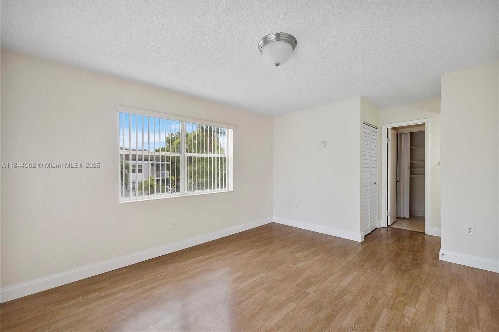 Small Image of 8620 SOUTH WEST 212TH ST #301, Cutler Bay Number 26
