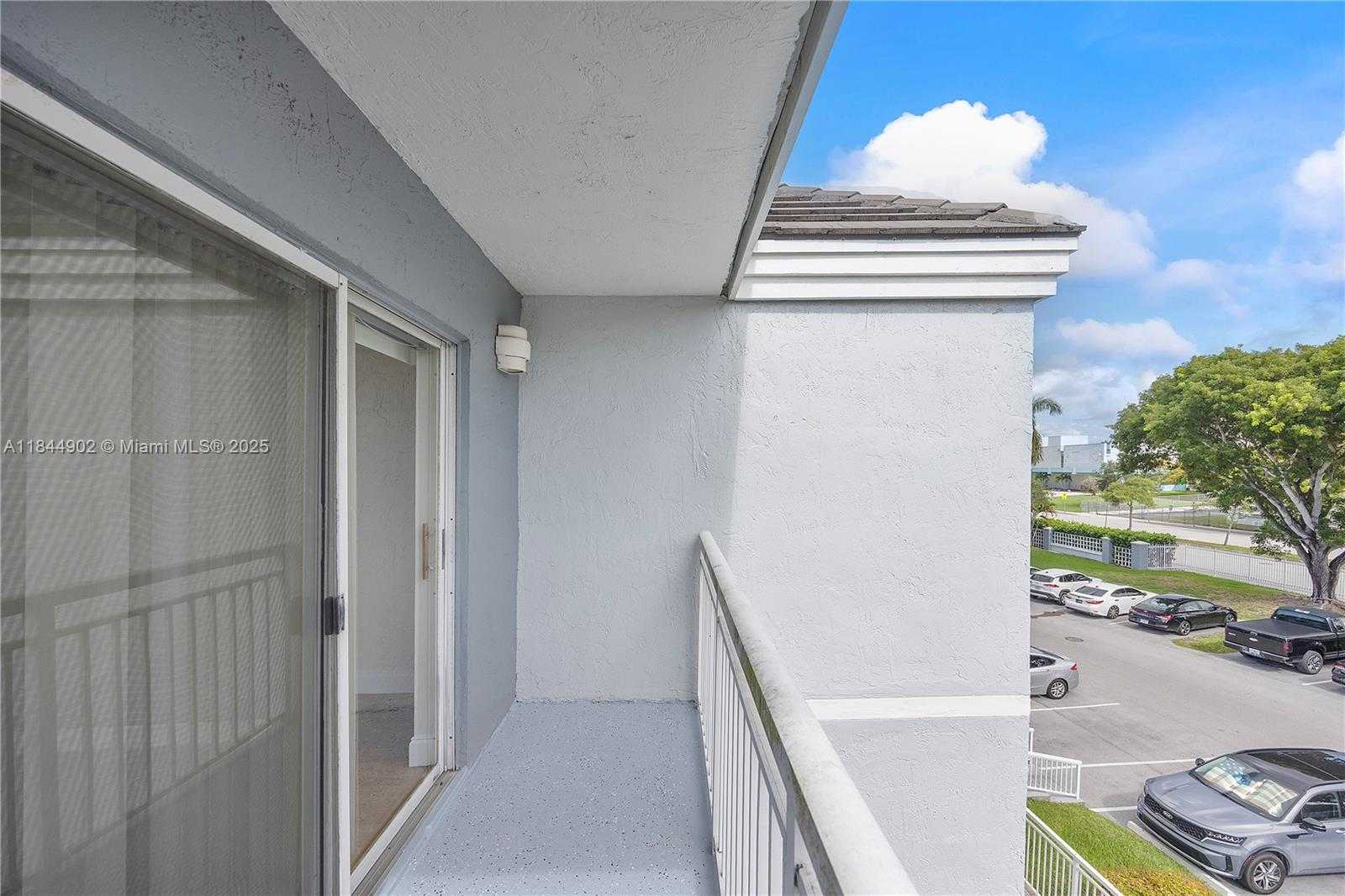 Small Image of 8620 SOUTH WEST 212TH ST #301, Cutler Bay Number 31