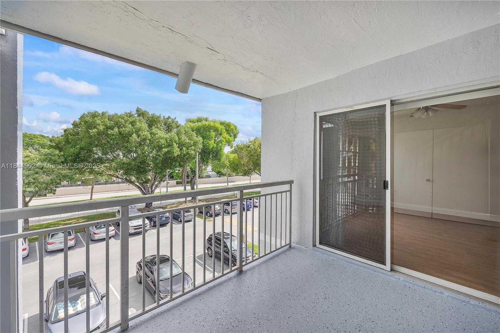 Small Image of 8620 SOUTH WEST 212TH ST #301, Cutler Bay Number 33