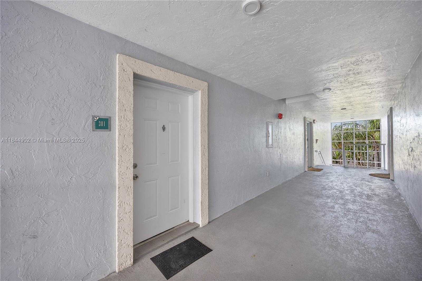 Small Image of 8620 SOUTH WEST 212TH ST #301, Cutler Bay Number 7