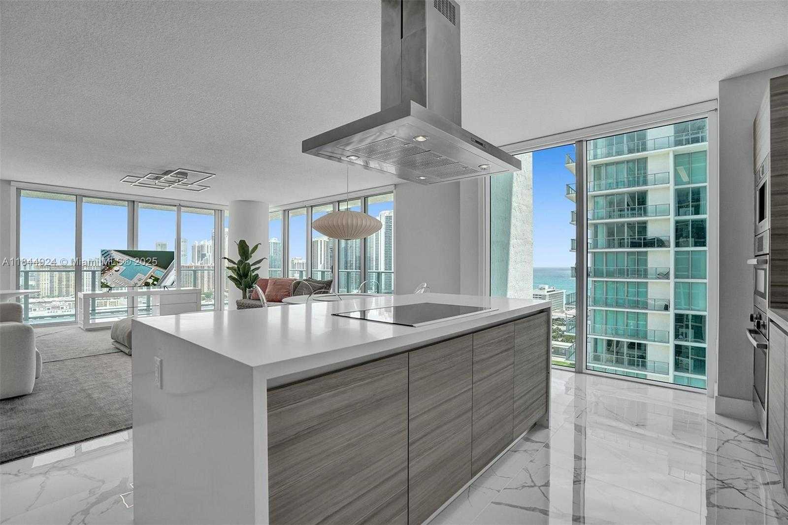 Small Image of 330 SUNNY ISLES BLVD #5-2207, Sunny Isles Beach Number 2