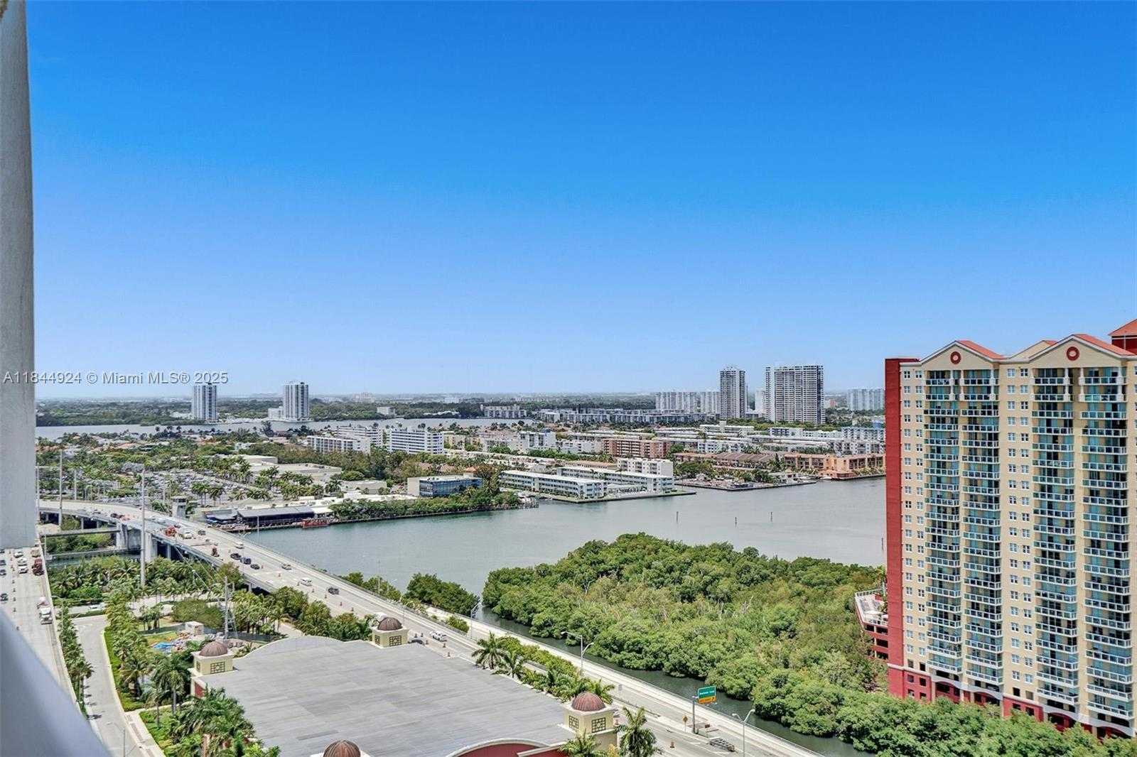 Small Image of 330 SUNNY ISLES BLVD #5-2207, Sunny Isles Beach Number 31