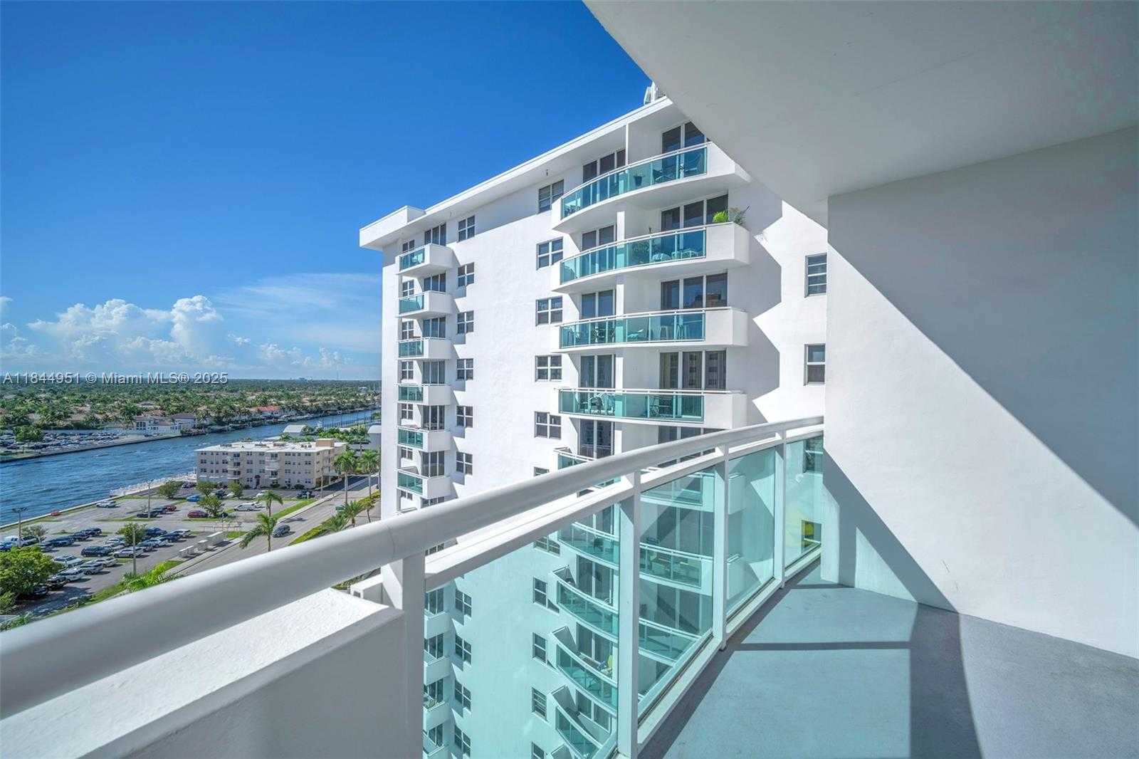 Small Image of 3001 SOUTH OCEAN DR #1231, Hollywood Number 10
