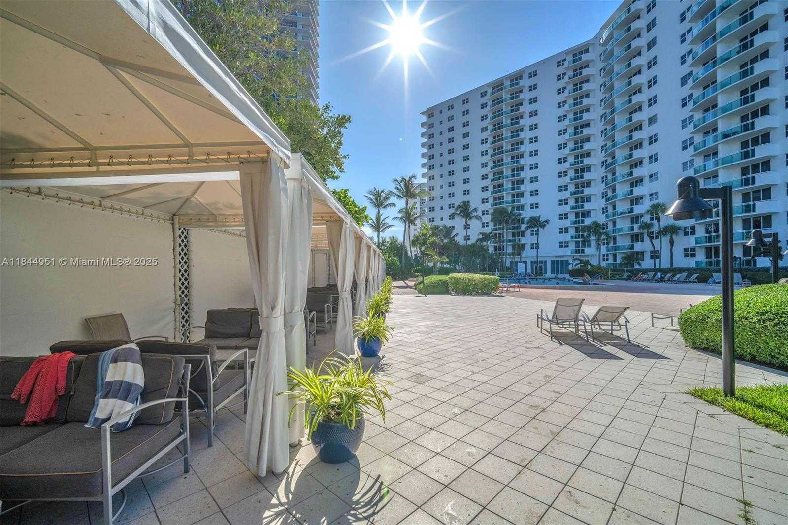 Small Image of 3001 SOUTH OCEAN DR #1231, Hollywood Number 18