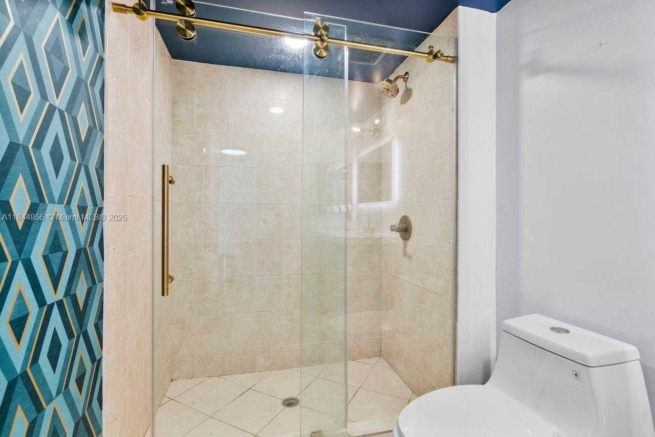 Small Image of 31 SOUTH EAST 5TH ST #2911, Miami Number 22