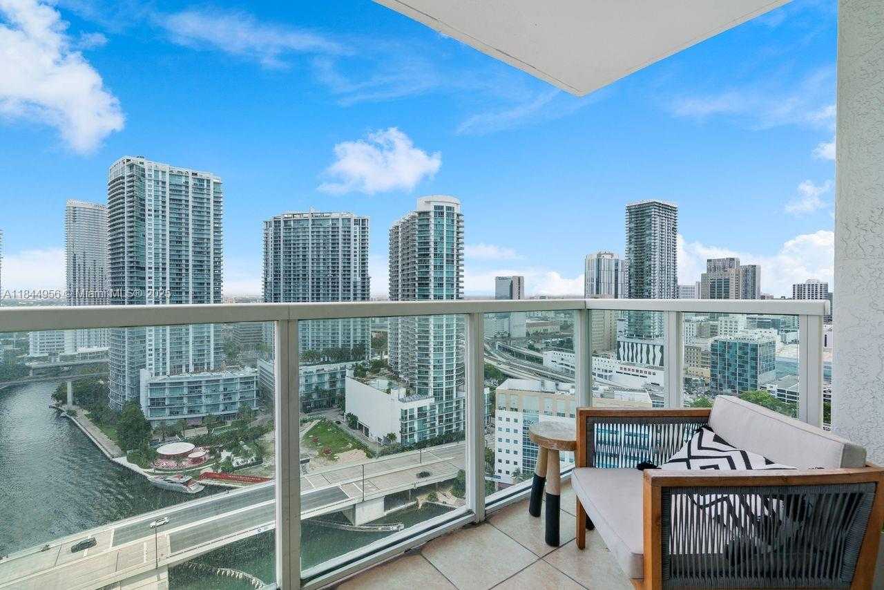 Small Image of 31 SOUTH EAST 5TH ST #2911, Miami Number 24