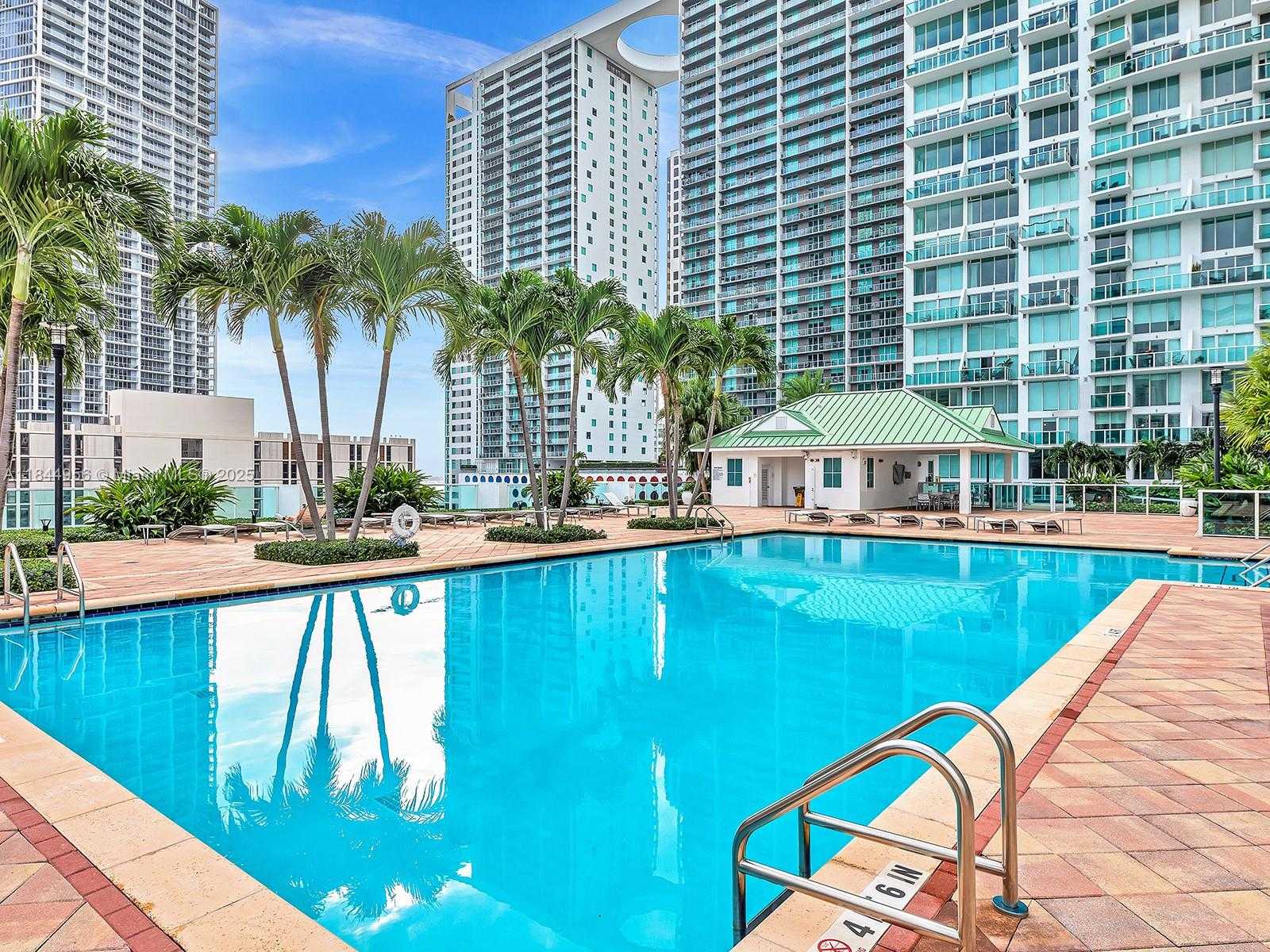 Small Image of 31 SOUTH EAST 5TH ST #2911, Miami Number 4