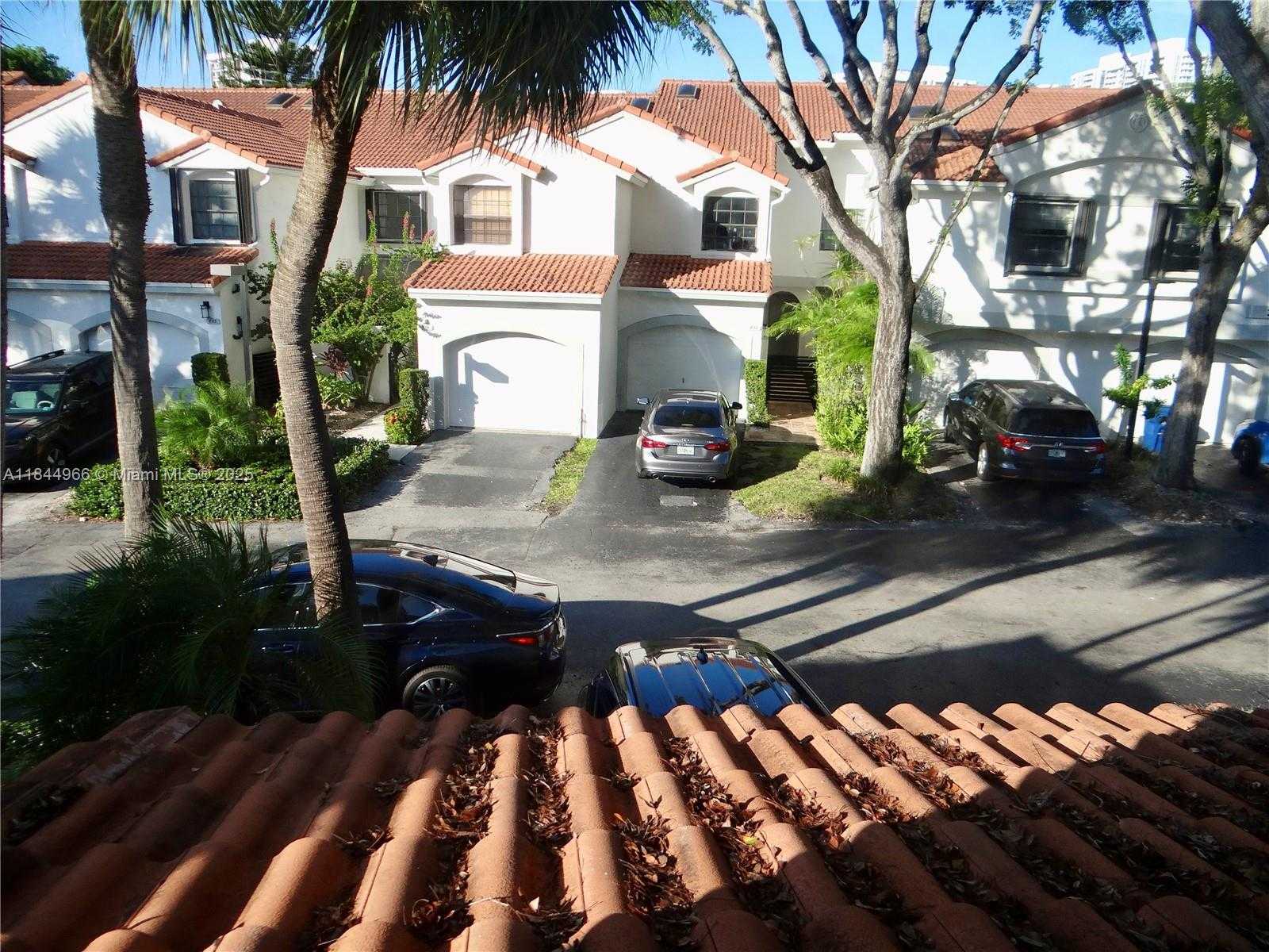 Small Image of 3500 MAGELLAN CIR #714, Aventura Number 20
