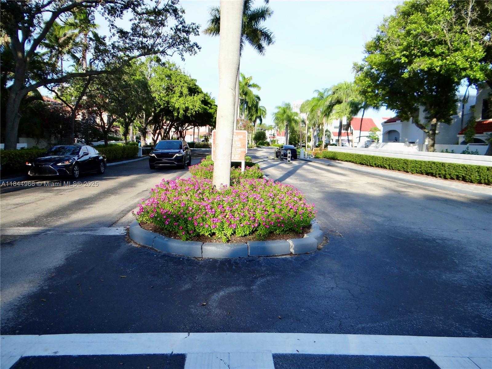 Small Image of 3500 MAGELLAN CIR #714, Aventura Number 63