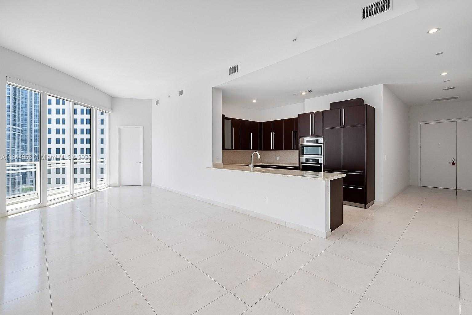 Small Image of 900 BRICKELL KEY BLVD #2005, Miami Number 2