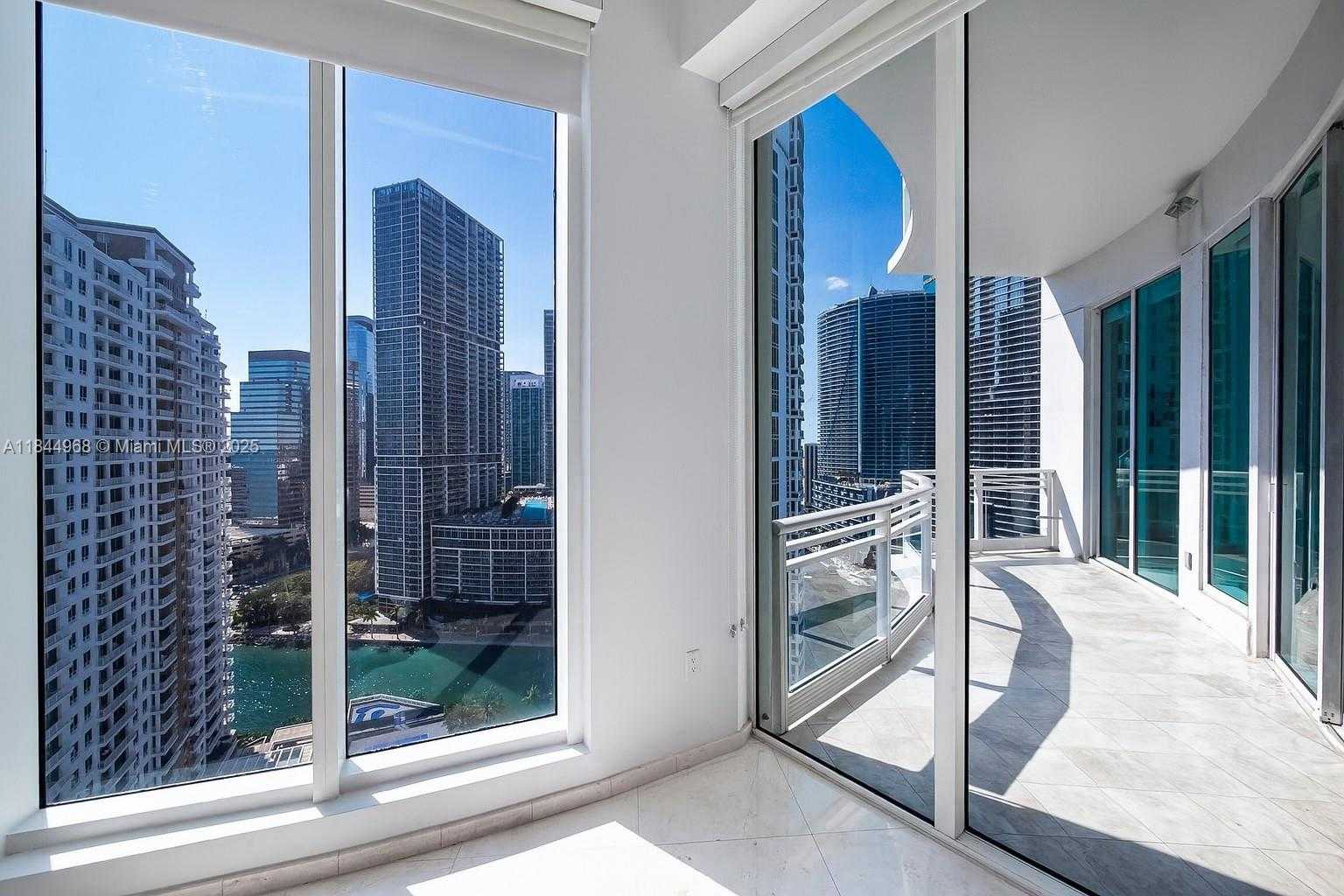 Small Image of 900 BRICKELL KEY BLVD #2005, Miami Number 8