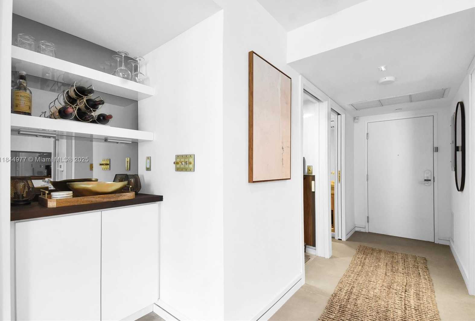 Small Image of 2301 COLLINS AVE #1201, Miami Beach Number 18