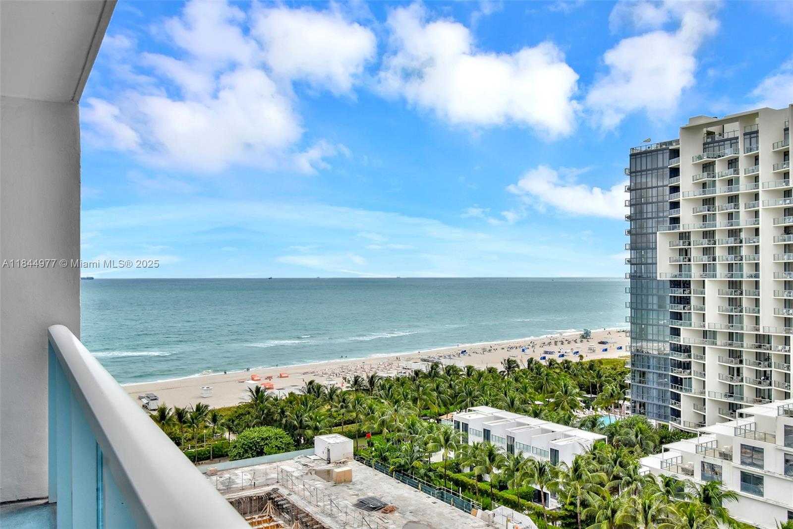 Small Image of 2301 COLLINS AVE #1201, Miami Beach Number 2