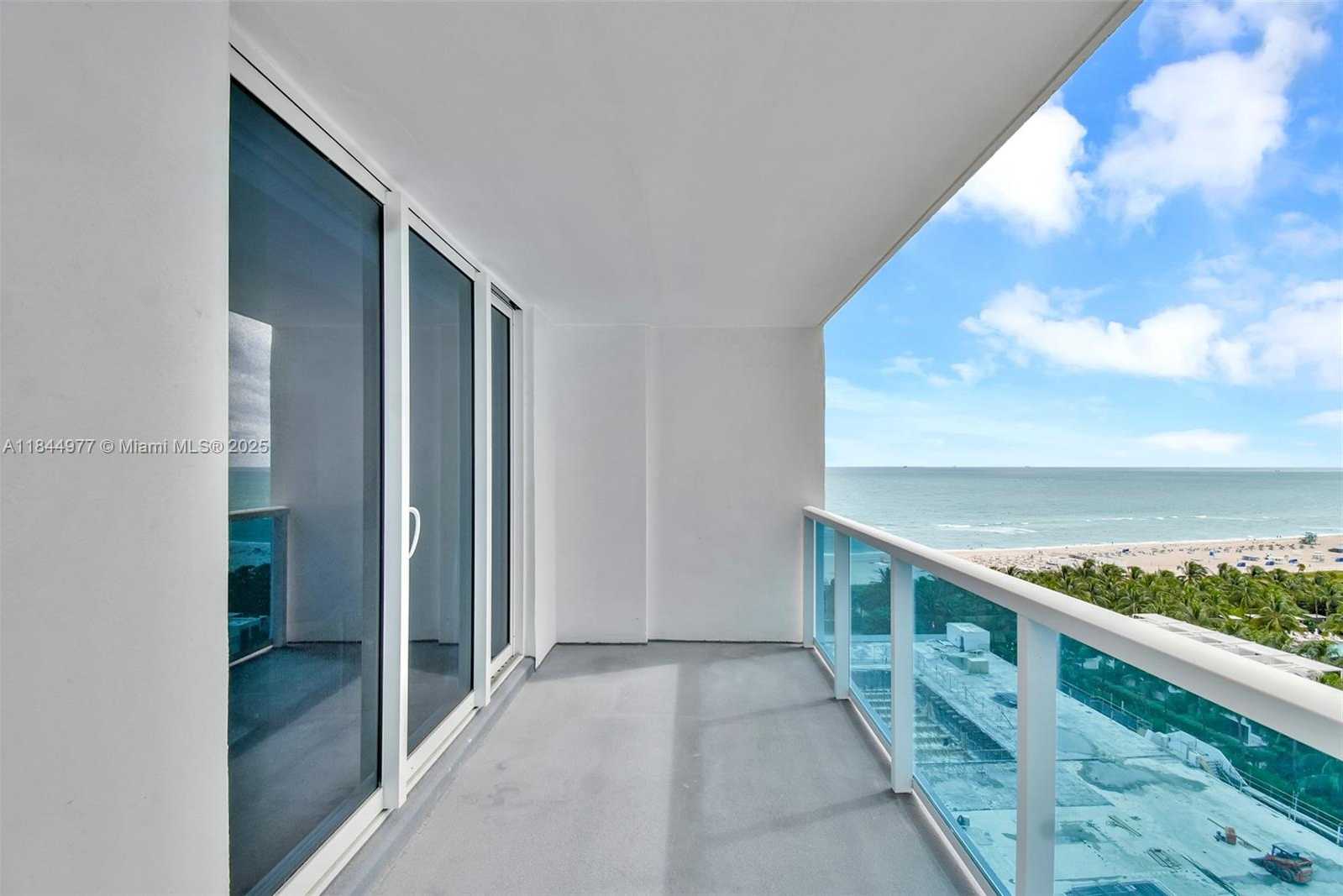 Small Image of 2301 COLLINS AVE #1201, Miami Beach Number 41
