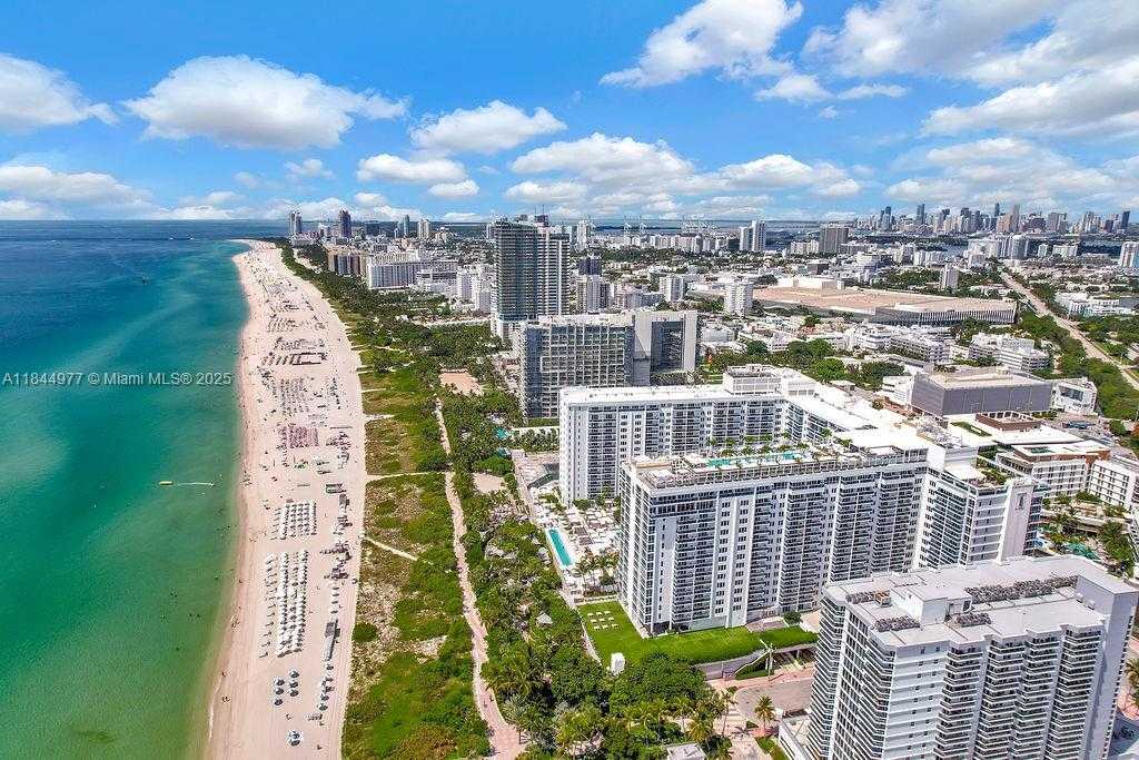 Small Image of 2301 COLLINS AVE #1201, Miami Beach Number 49