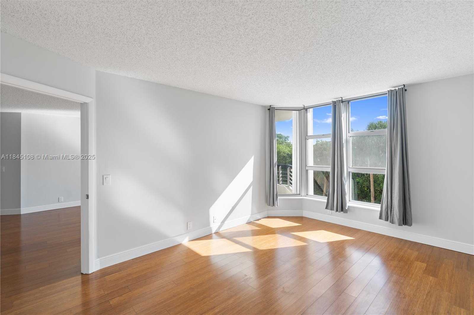 Small Image of 3400 NORTH EAST 192ND ST #311, Aventura Number 16