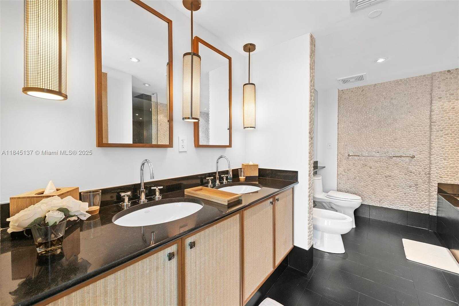 Small Image of 101 20TH ST #1706, Miami Beach Number 6