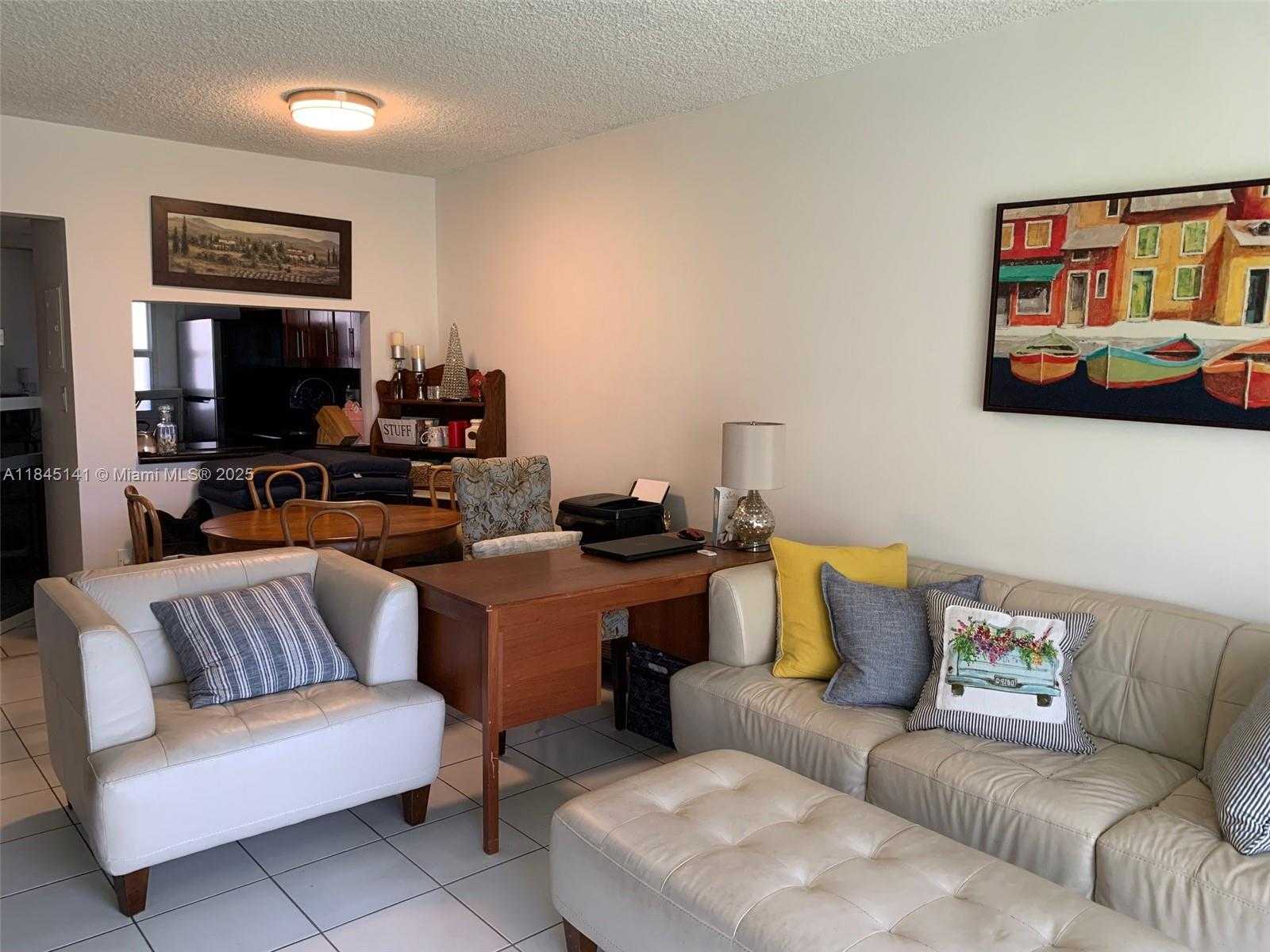 Small Image of 2999 POINT EAST DR #C110, Aventura Number 3