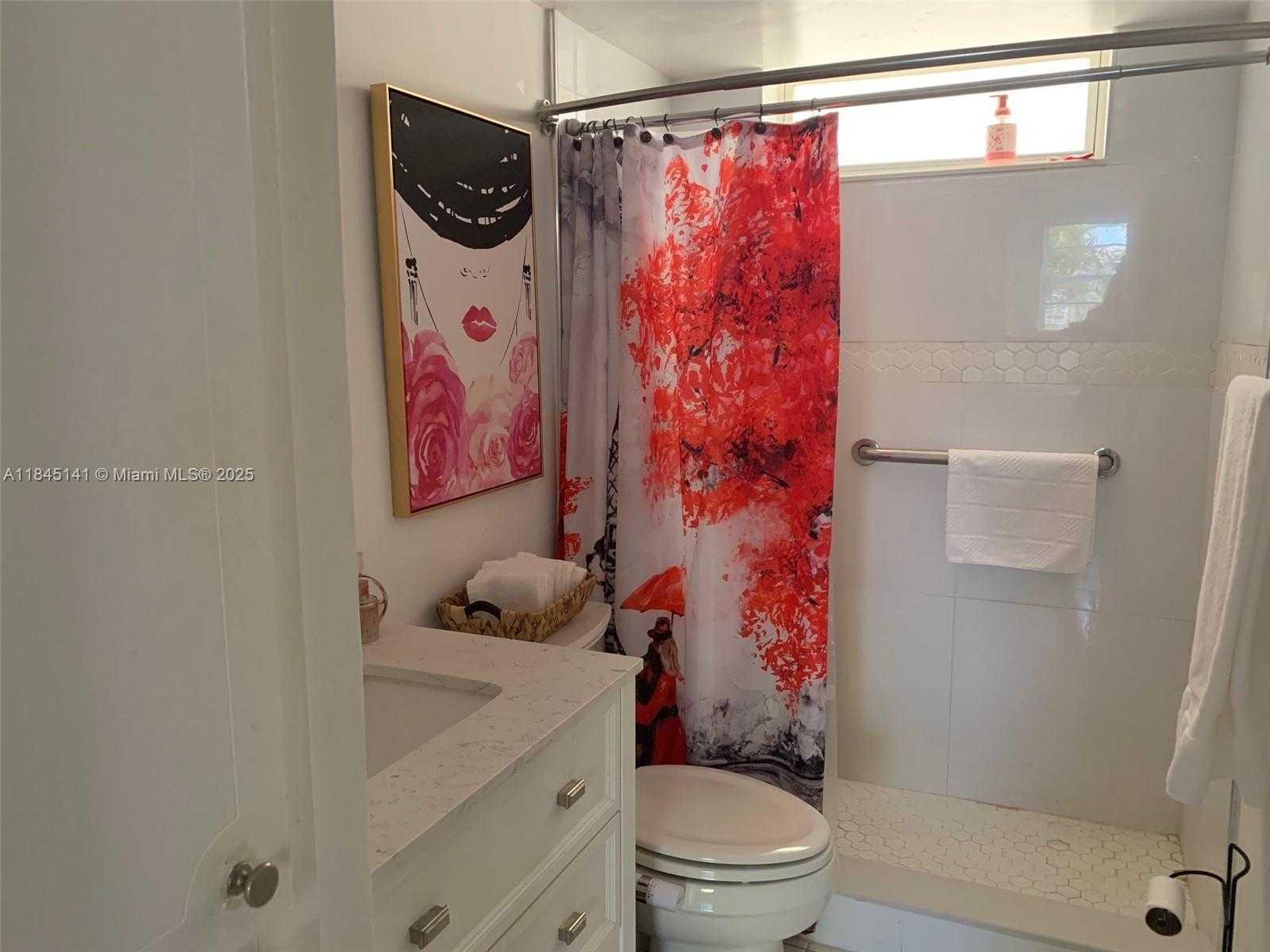 Small Image of 2999 POINT EAST DR #C110, Aventura Number 7