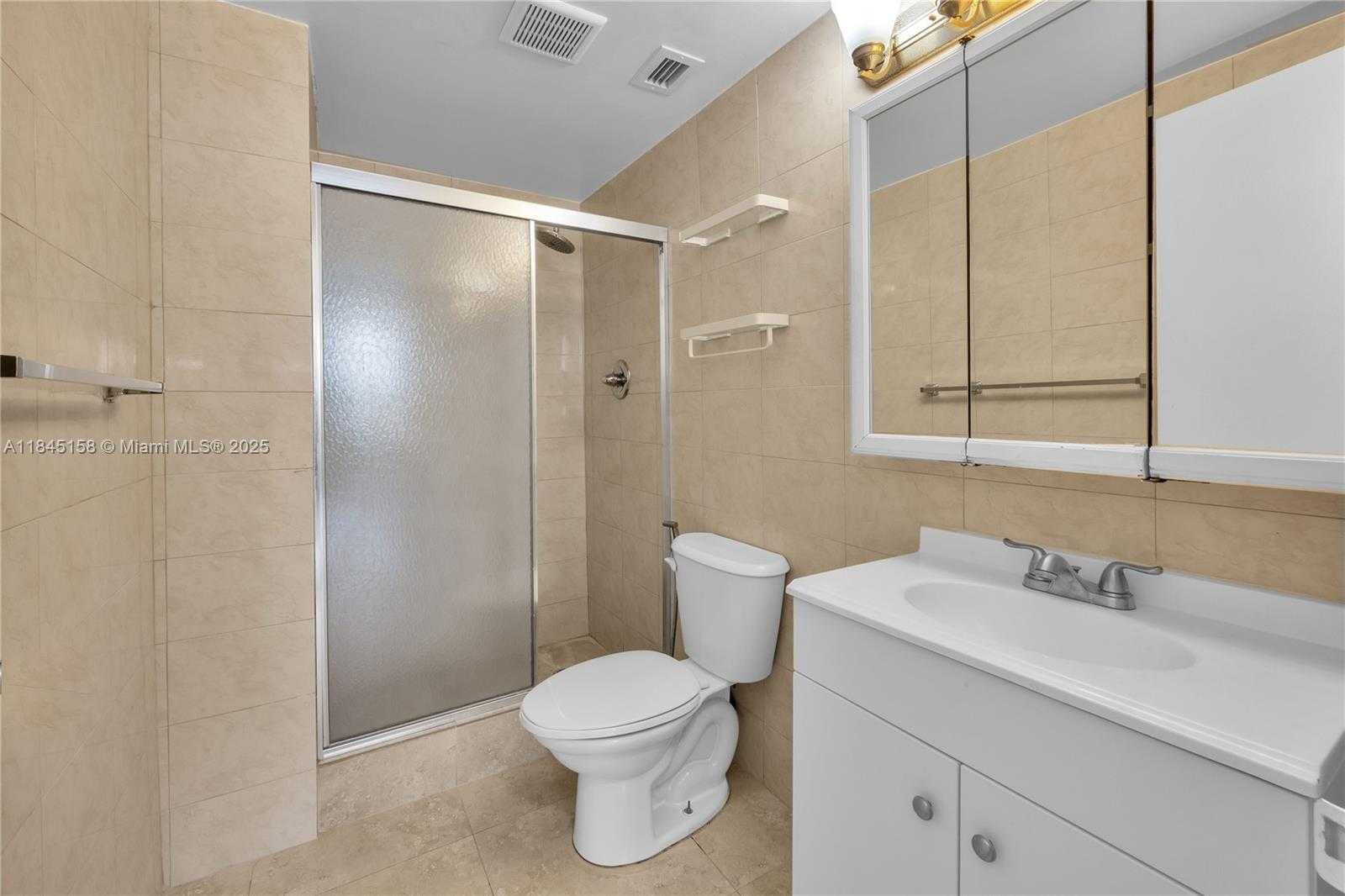 Small Image of 7441 WAYNE AVE #15E, Miami Beach Number 12