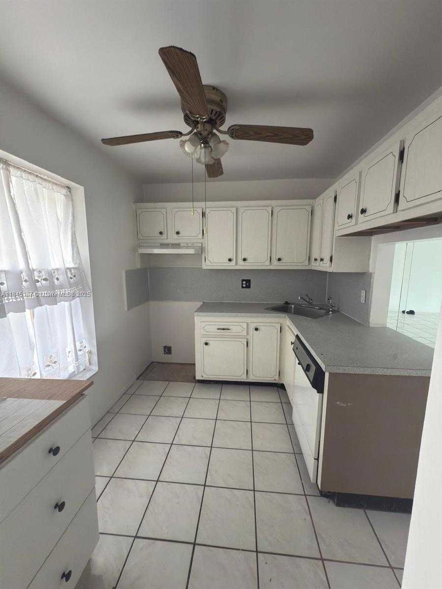 Small Image of 5800 NORTH WEST 64TH AVE #306, Tamarac Number 15