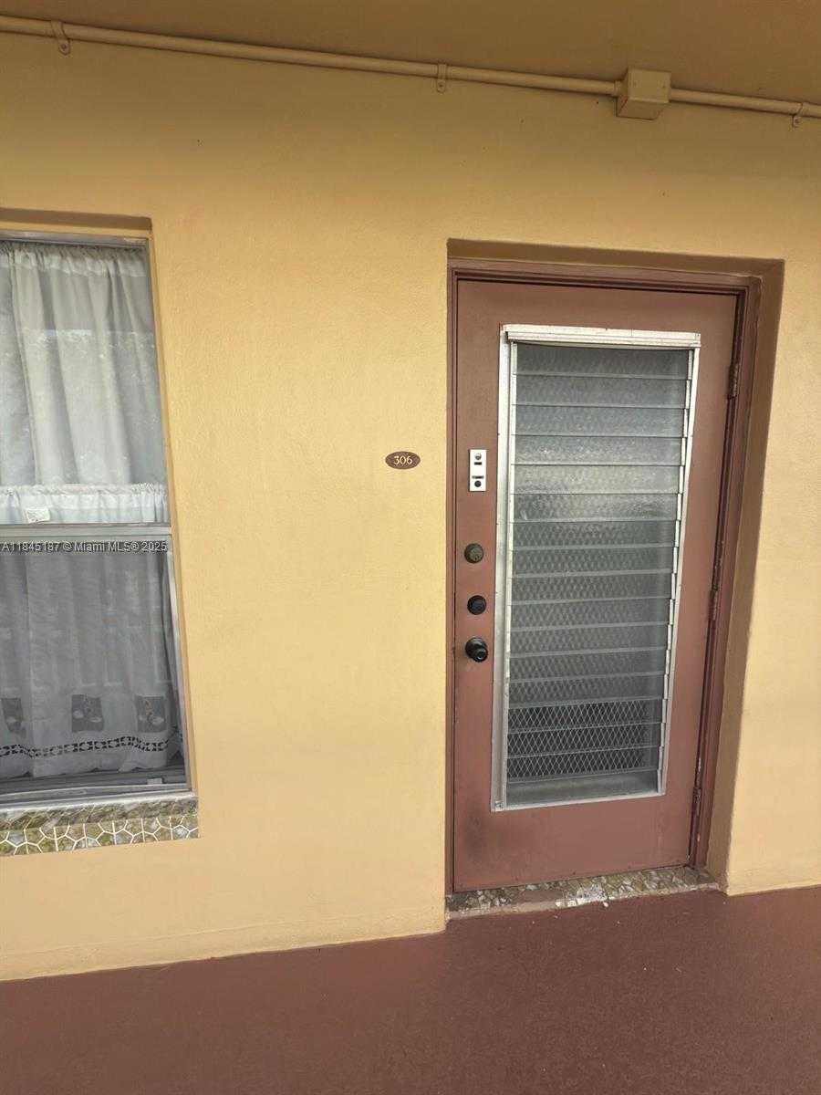 Small Image of 5800 NORTH WEST 64TH AVE #306, Tamarac Number 2