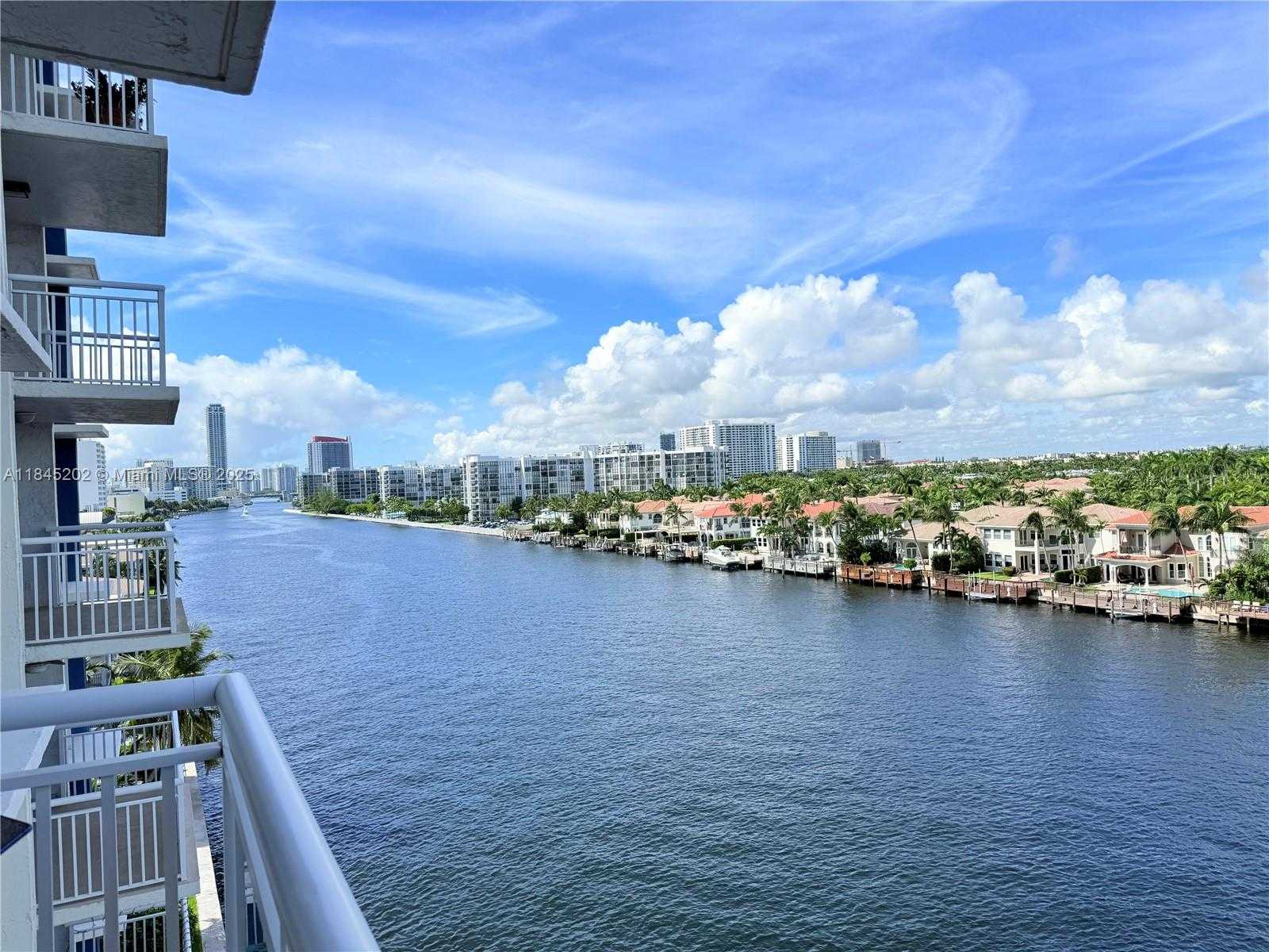 Small Image of 1600 SOUTH OCEAN DR #7B, Hollywood Number 49