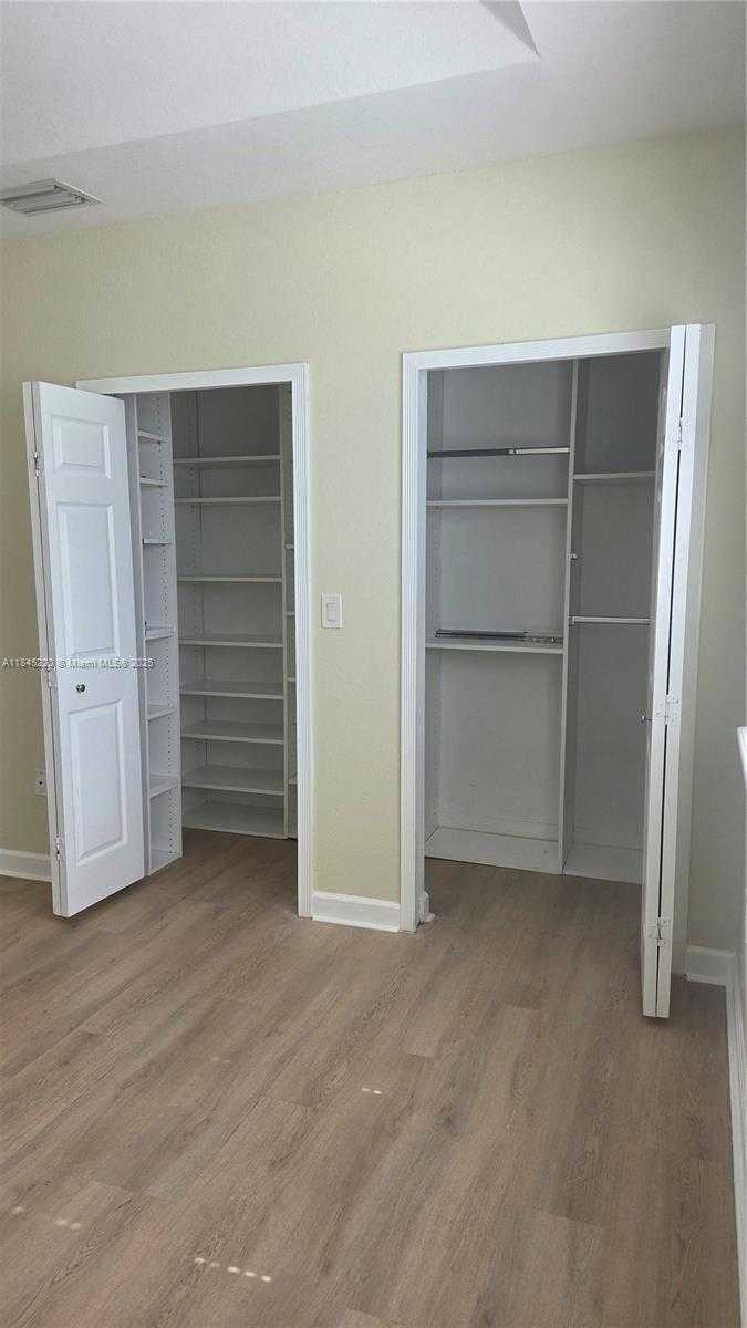 Small Image of 5590 NORTH WEST 107TH AVE #1111, Doral Number 19