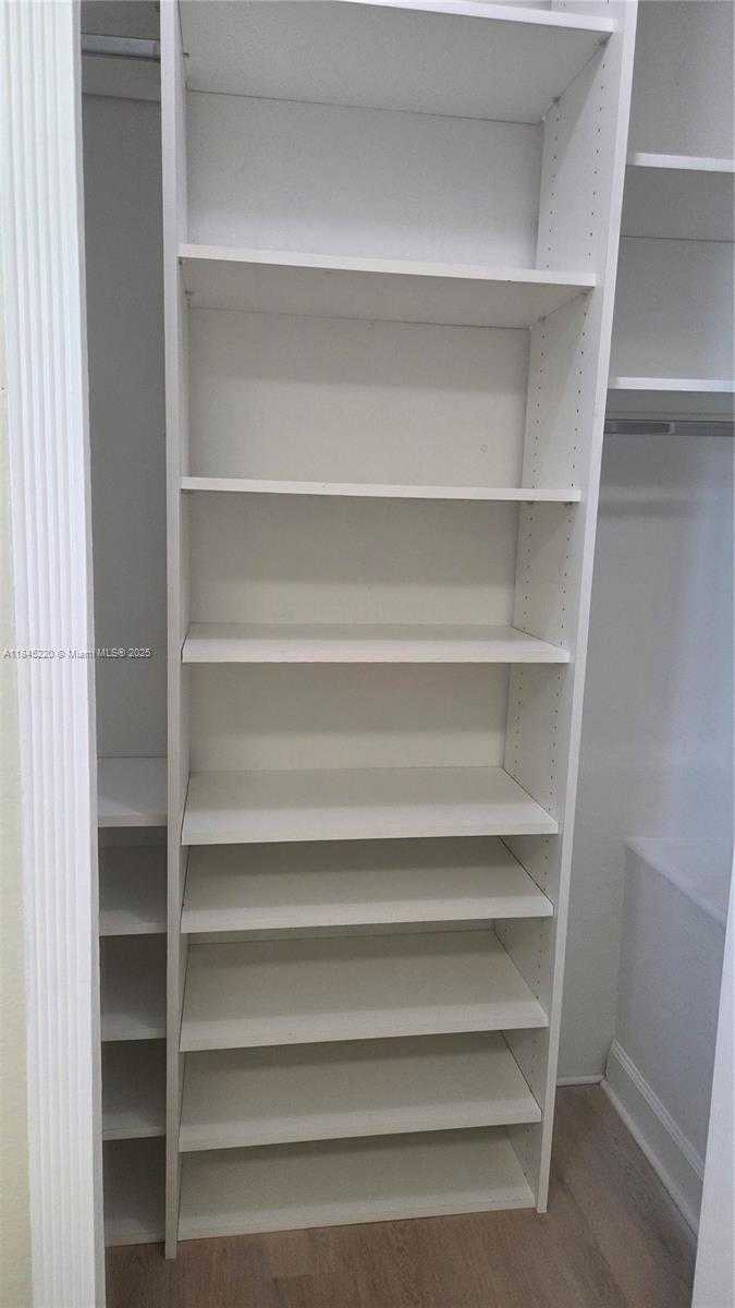 Small Image of 5590 NORTH WEST 107TH AVE #1111, Doral Number 27