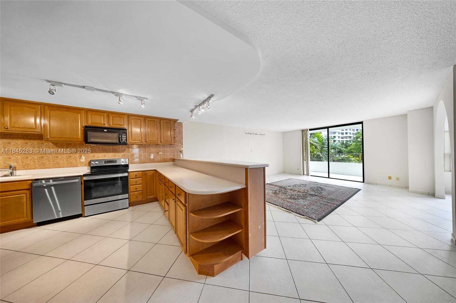 Small Image of 600 THREE ISLANDS BLVD #212, Hallandale Beach Number 10