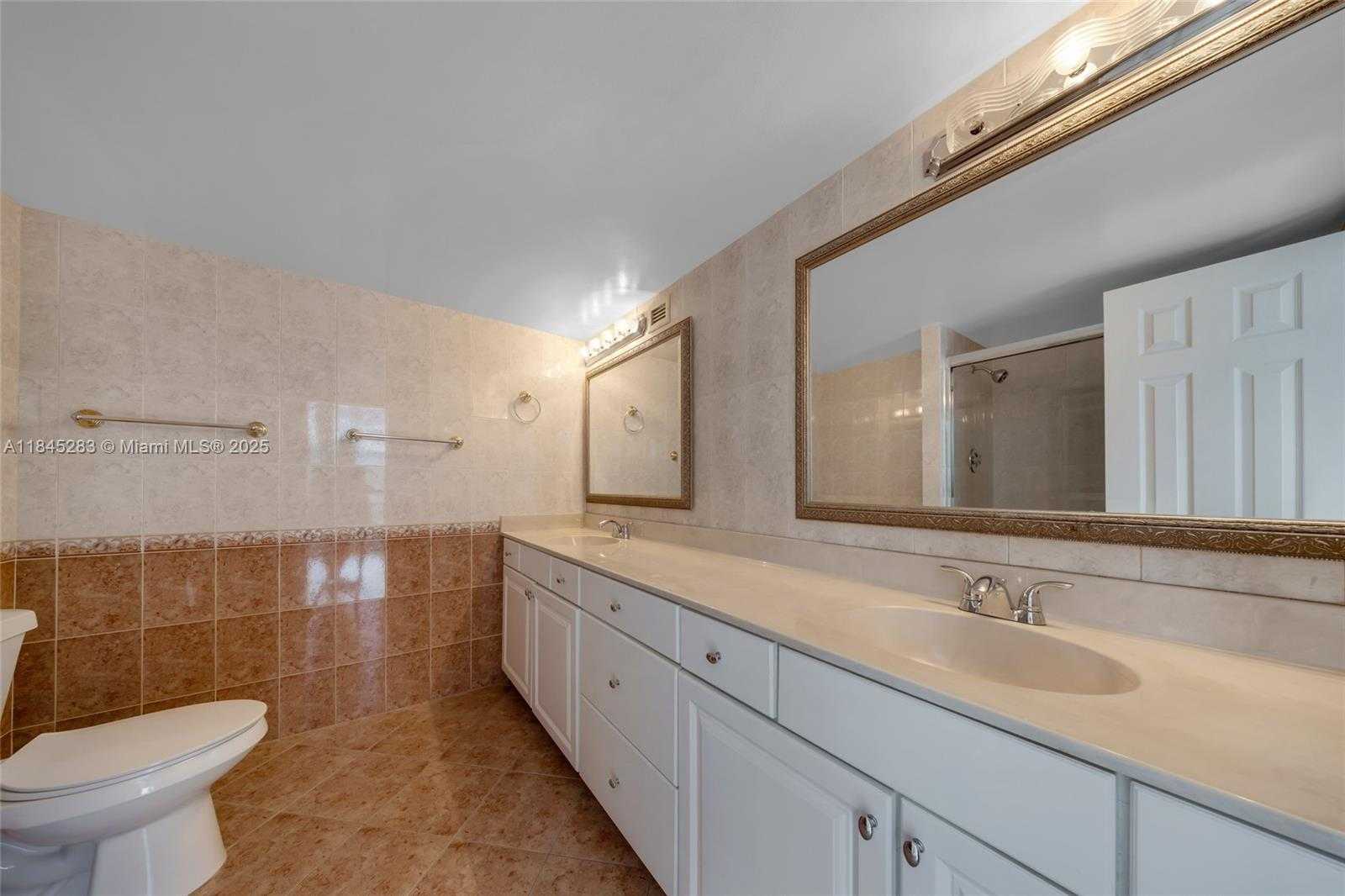 Small Image of 600 THREE ISLANDS BLVD #212, Hallandale Beach Number 25