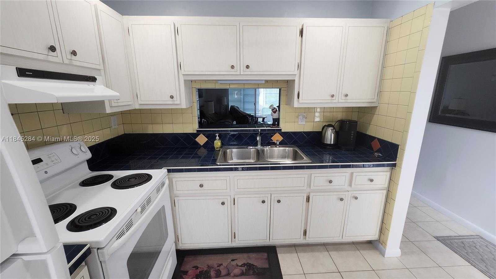Small Image of 4299 NORTH WEST 16TH ST #209, Lauderhill Number 5