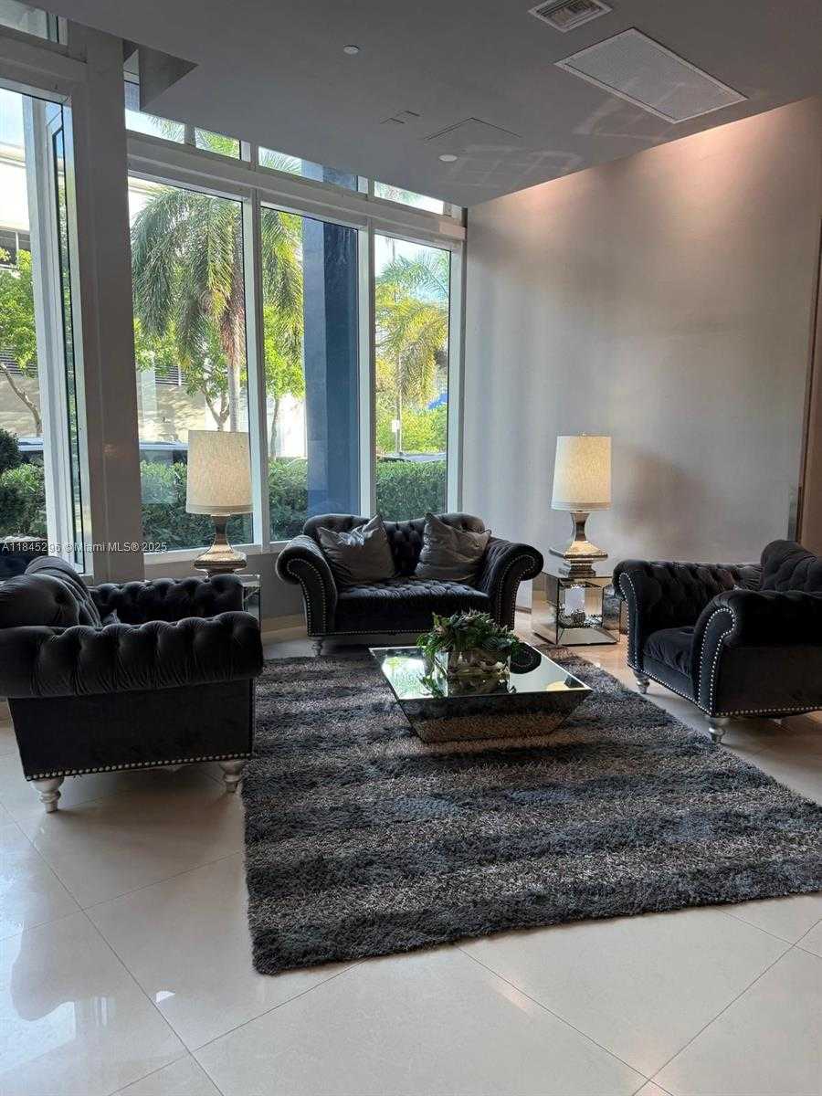 Small Image of 275 NORTH EAST 18TH ST #1405, Miami Number 35