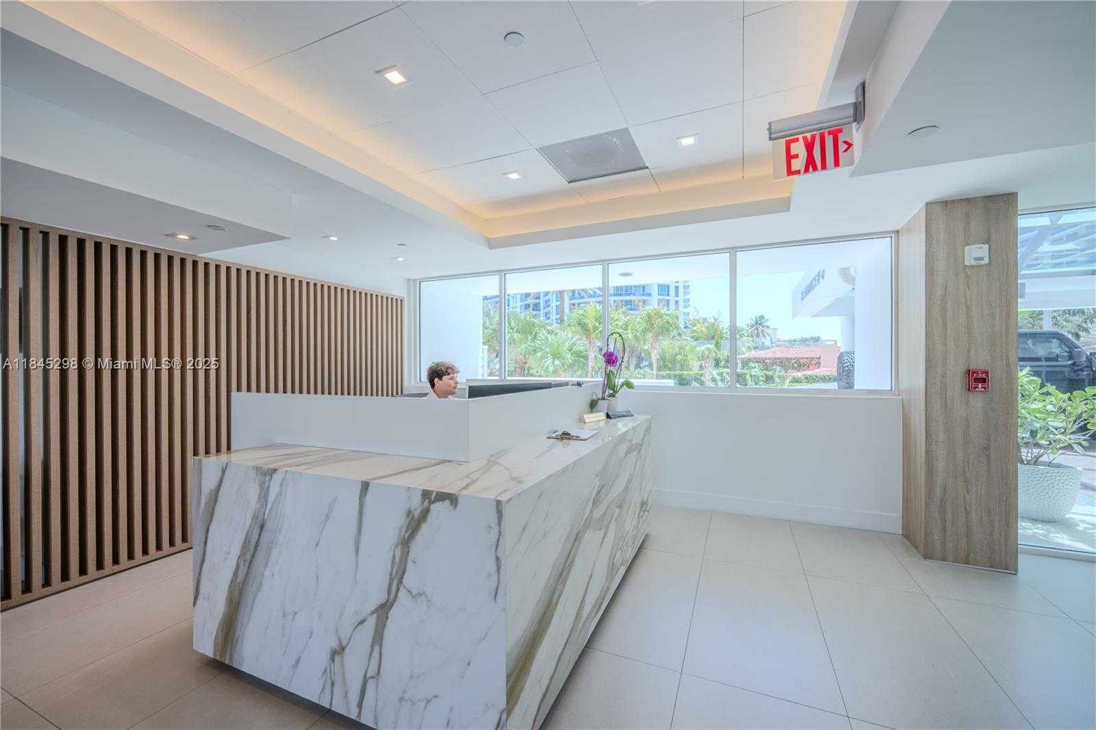 Small Image of 5900 COLLINS AVE #1701, Miami Beach Number 43