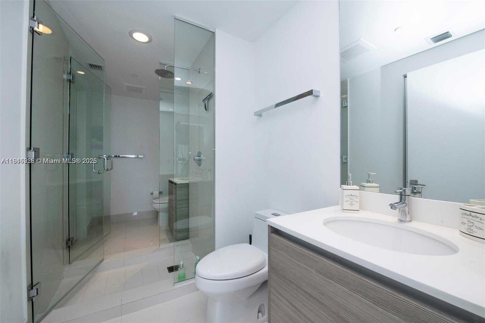 Small Image of 121 NORTH EAST 34TH ST #806, Miami Number 10