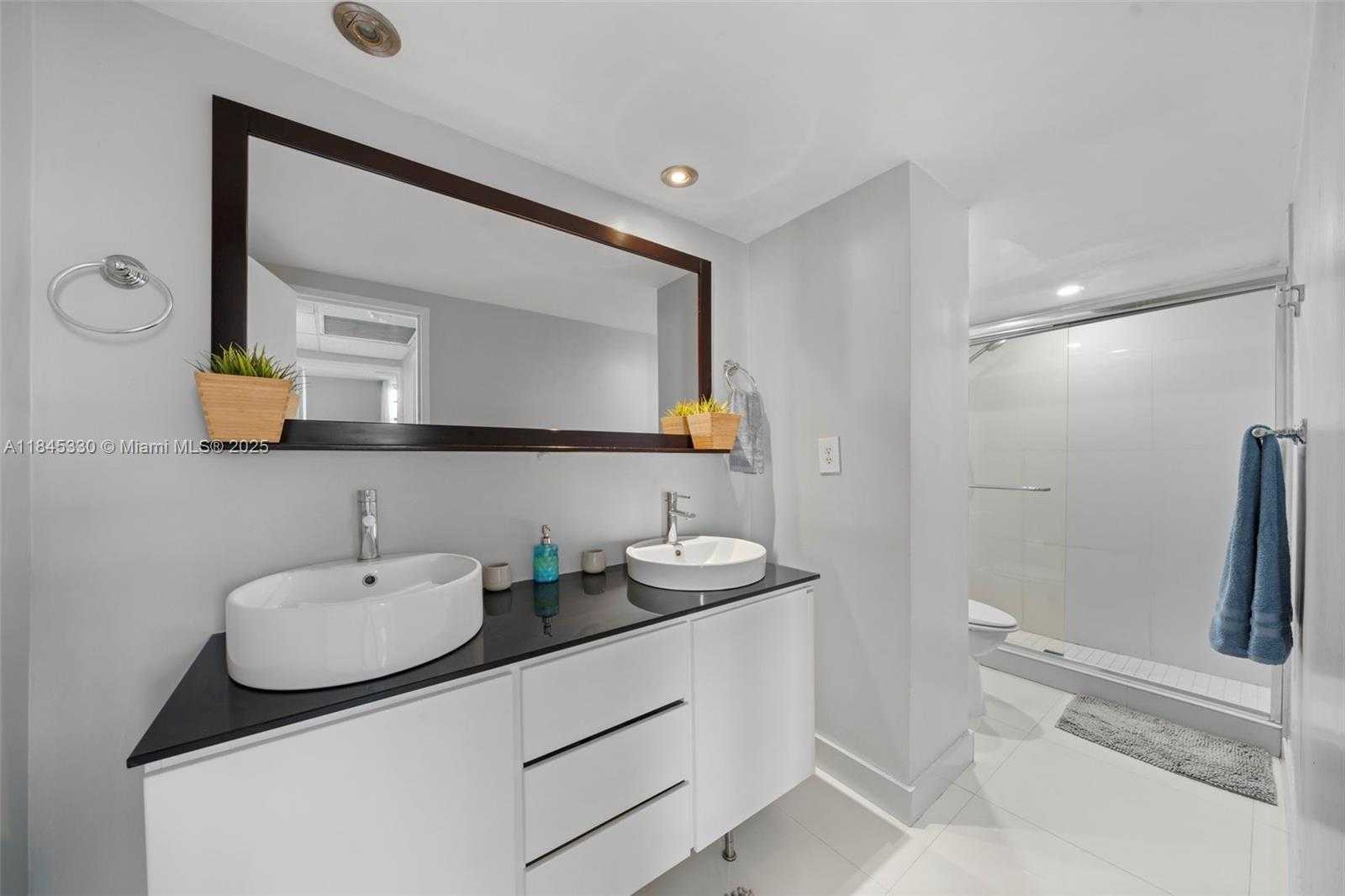Small Image of 4001 SOUTH OCEAN DR #6M, Hollywood Number 17