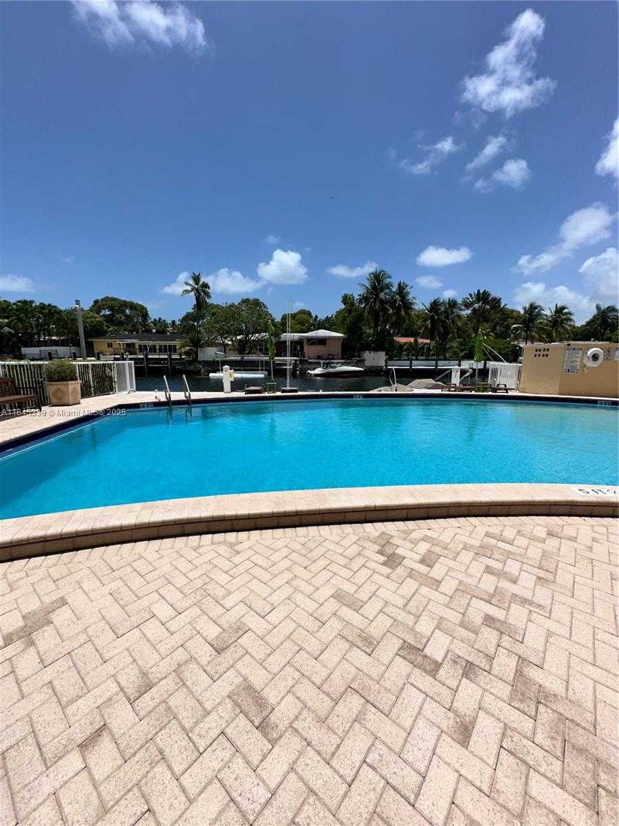 Small Image of 2020 NORTH EAST 135TH ST #807, North Miami Number 15