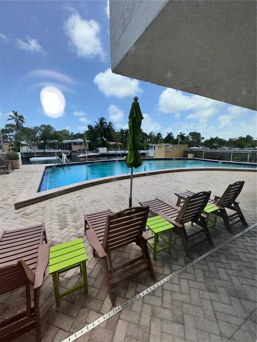 Small Image of 2020 NORTH EAST 135TH ST #807, North Miami Number 20