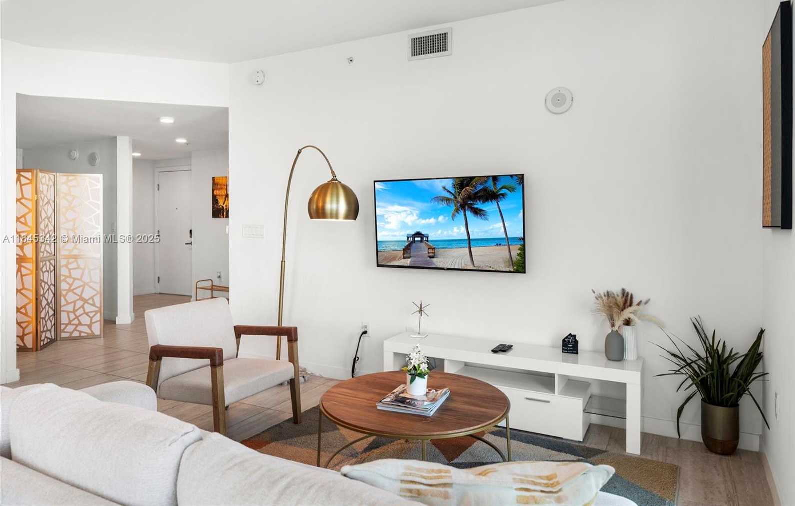 Small Image of 3900 BISCAYNE BLVD #S-400, Miami Number 17