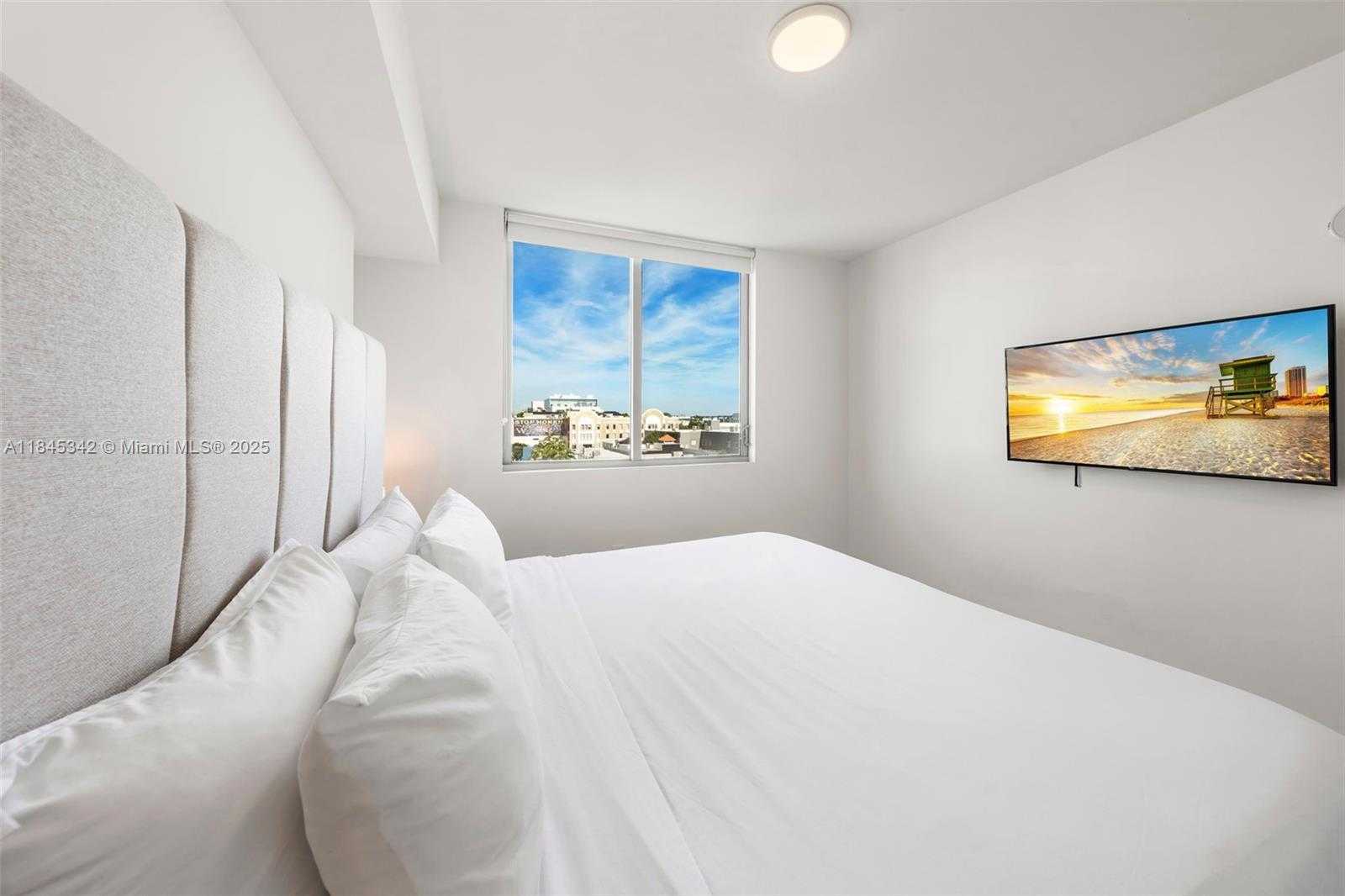 Small Image of 3900 BISCAYNE BLVD #S-400, Miami Number 23