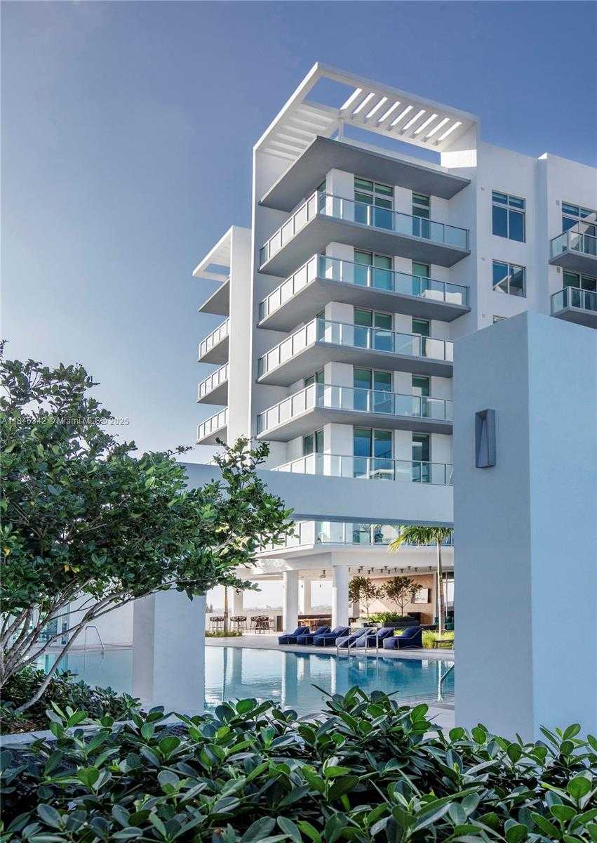Small Image of 3900 BISCAYNE BLVD #S-400, Miami Number 54