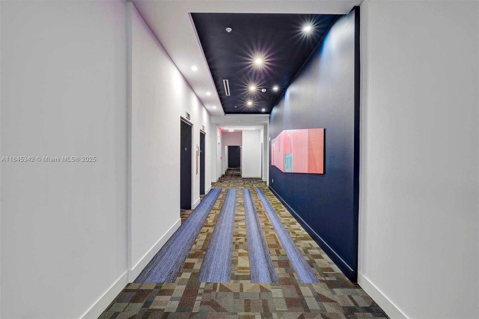 Small Image of 3900 BISCAYNE BLVD #S-400, Miami Number 71